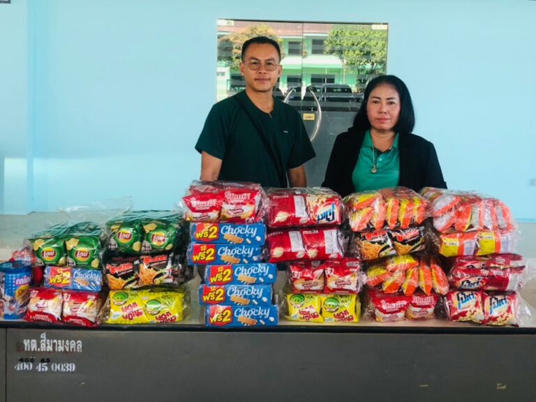 ขอขอบพระคุณ ร้านกาแฟหรรษาคาเฟ่ สนับสนุนขนม จำนวน 30 แพ็ค โครงการจัดงานวันเด็กแห่งชาติ ประจำปีงบประมาณ 2567