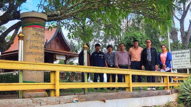 นายกฯ ออกตรวจพื้นที่หลักหินรัชกาลที่ 5 ร่วมกับเจ้าหน้าที่การรถไฟแห่งประเทศไทย