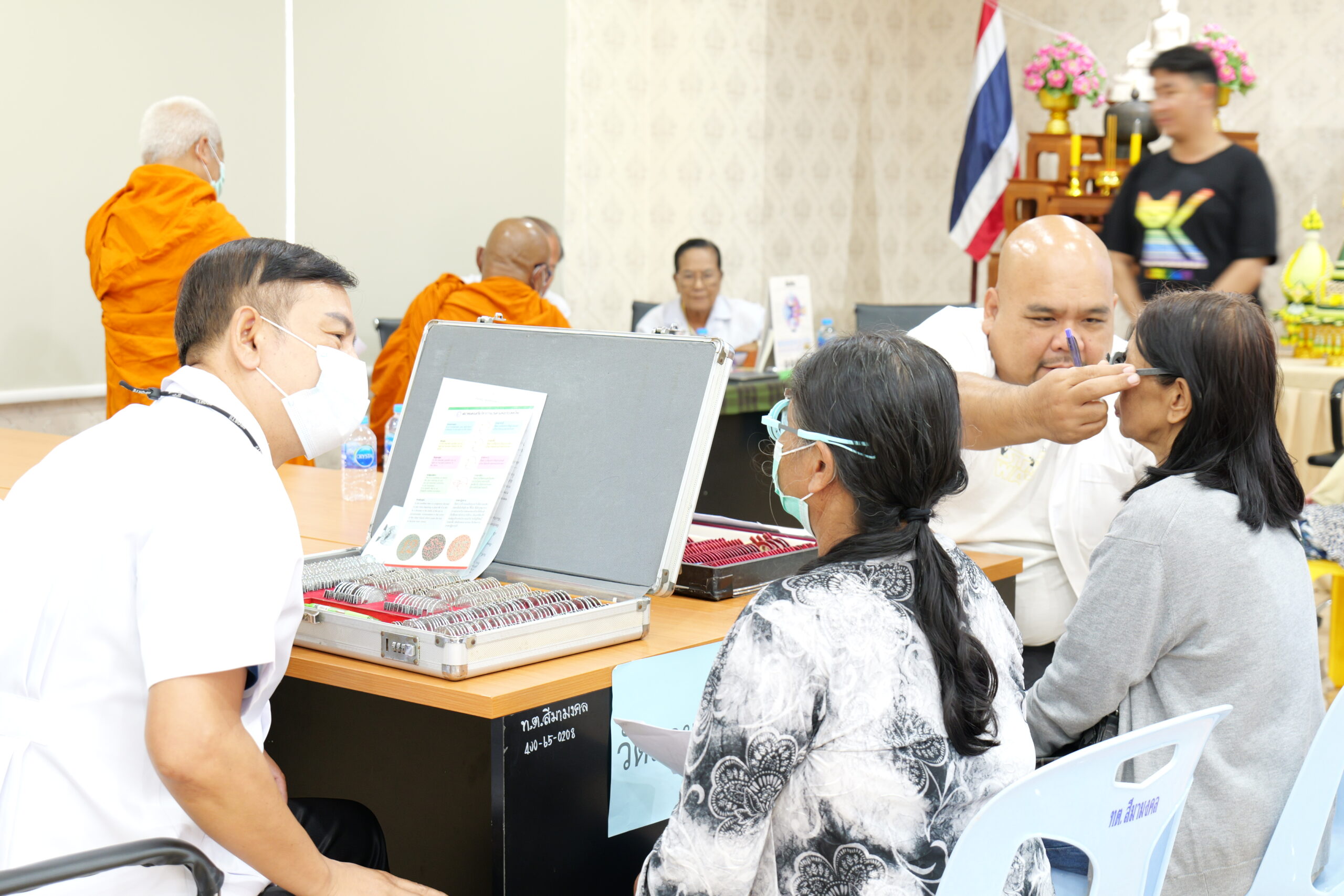 โครงการตรวจคัดกรองโรคทางตาและแก้ไขความผิดปกติด้านการมองเห็น
