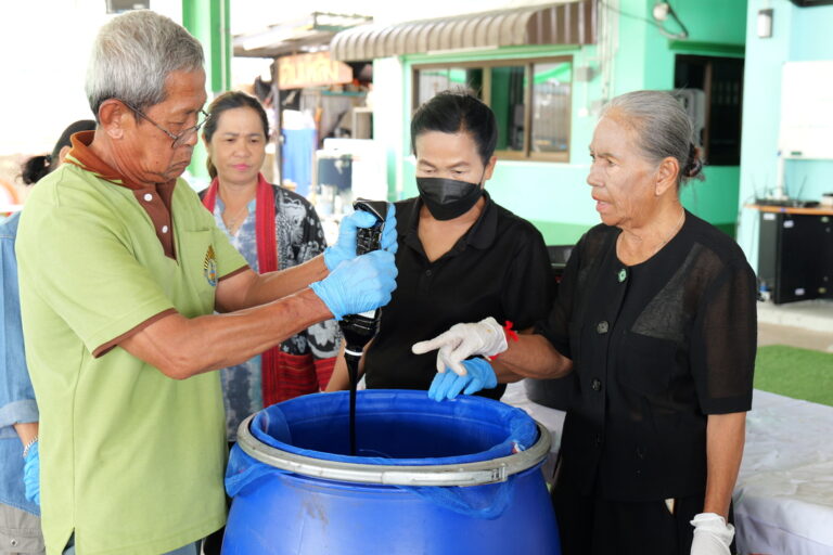 โครงการรักษ์โลก รักษ์น้ำ รักษ์ธรรมชาติ ประจำปีงบประมาณ 2569 การทำน้ำหมักชีวภาพ และการทำก้อนจุลินทรีย์ (EM Ball)